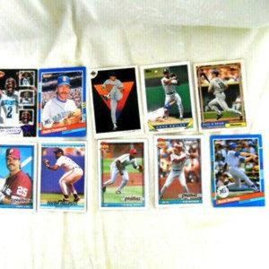 Lot of baseball cards Good Condition